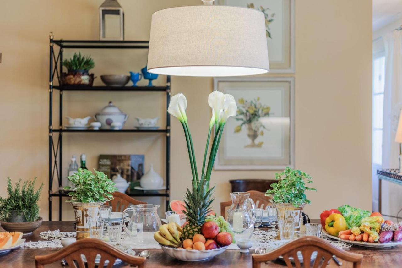 לוקה Villa Bassotta, A Charming Cottage מראה חיצוני תמונה